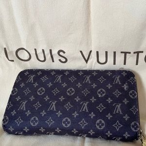 LV wallet